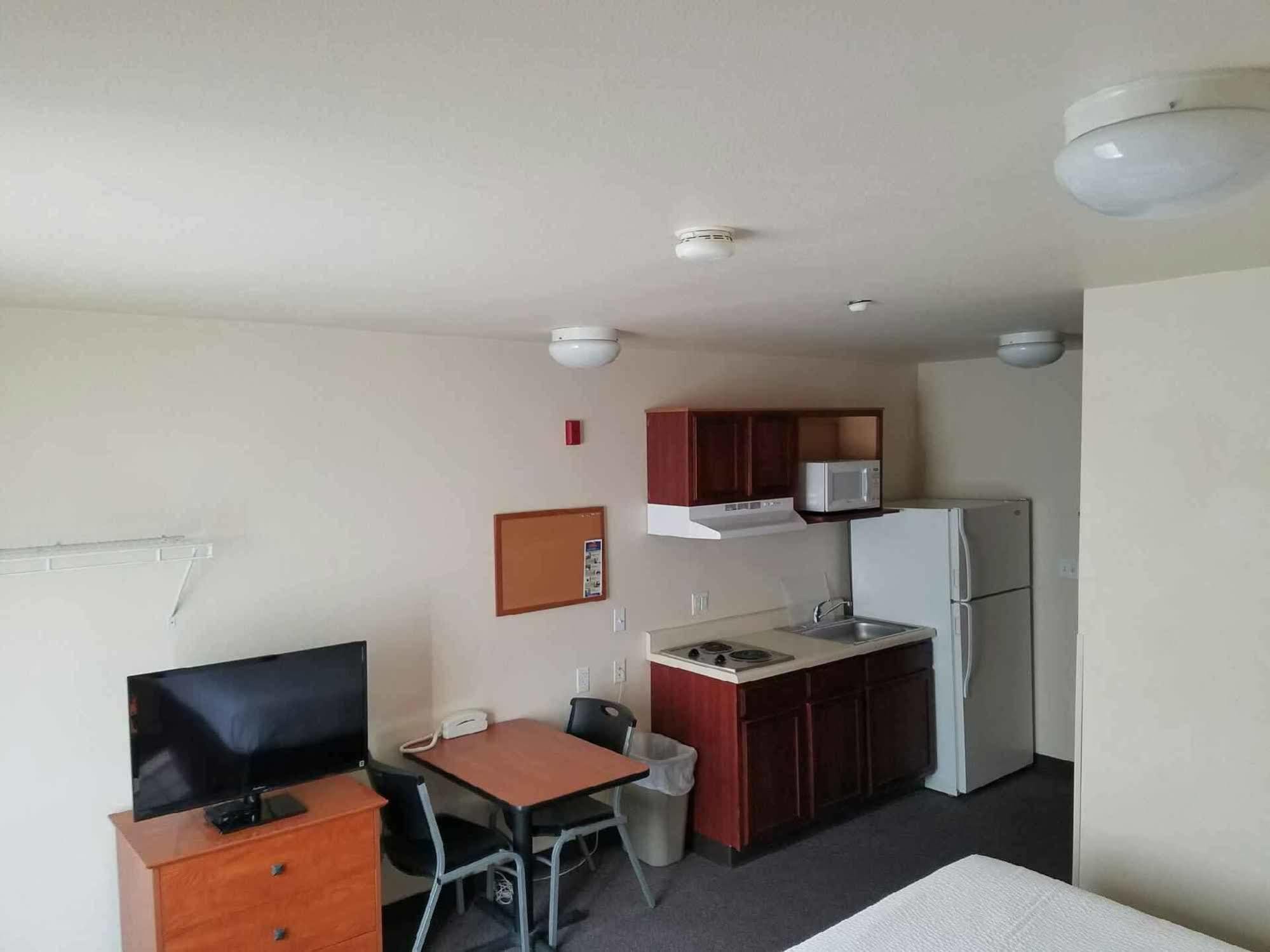 Woodspring Suites Huntsville/ Madison Bagian luar foto