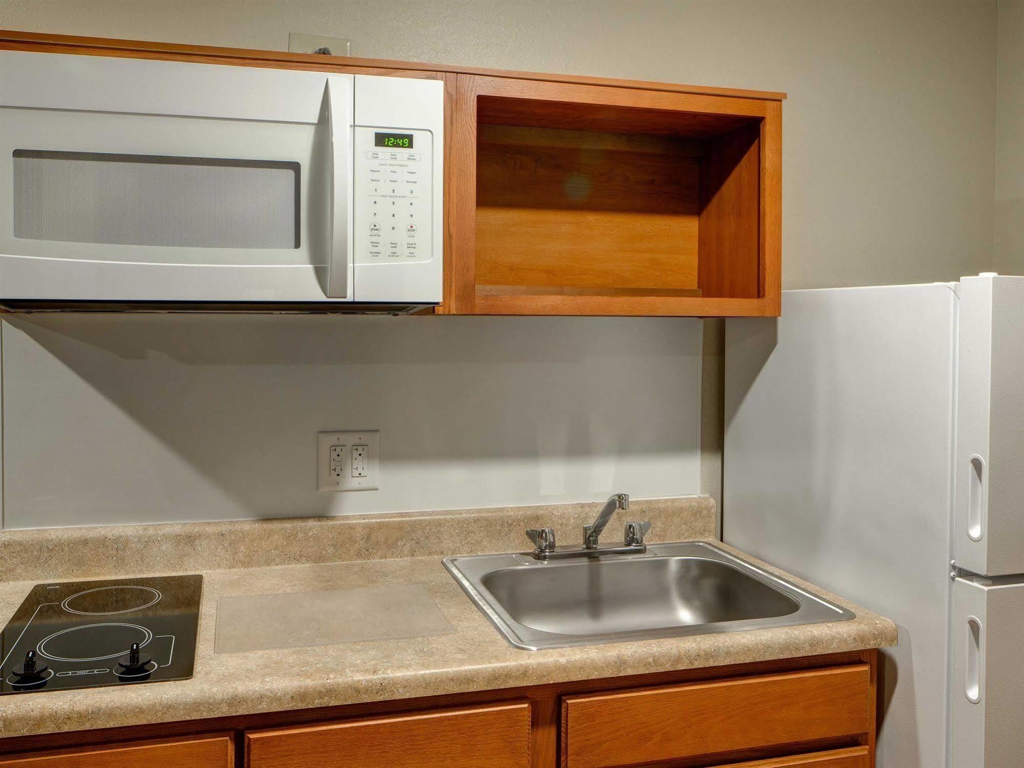 Woodspring Suites Huntsville/ Madison Bagian luar foto