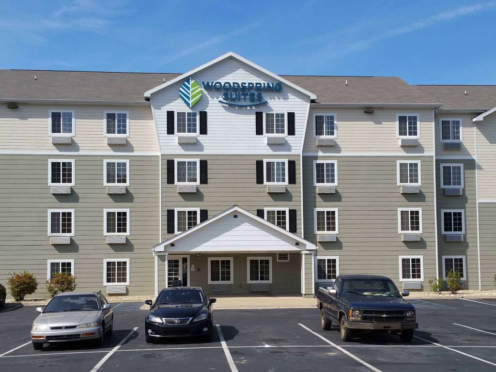 Woodspring Suites Huntsville/ Madison Bagian luar foto