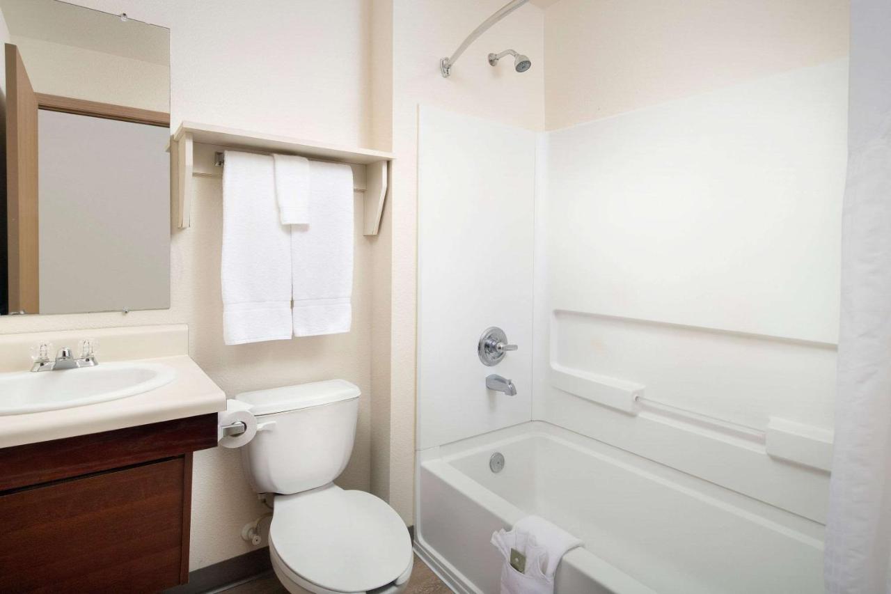 Woodspring Suites Huntsville/ Madison Bagian luar foto